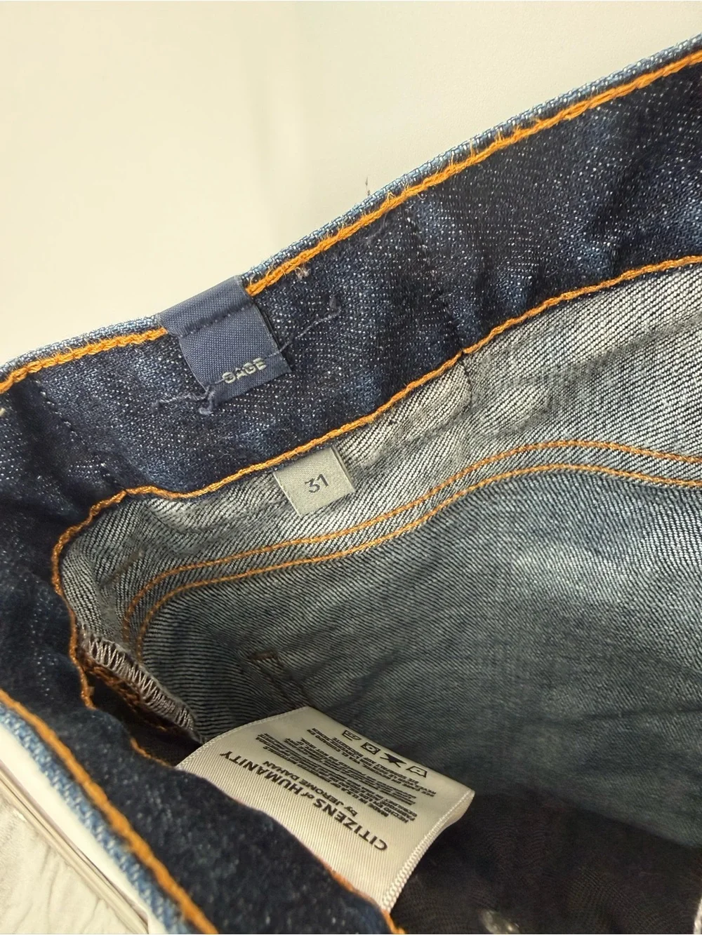 Citizens of Humanity C-OF-H MAN Jeans Size 31 Dark Wash Straight Leg